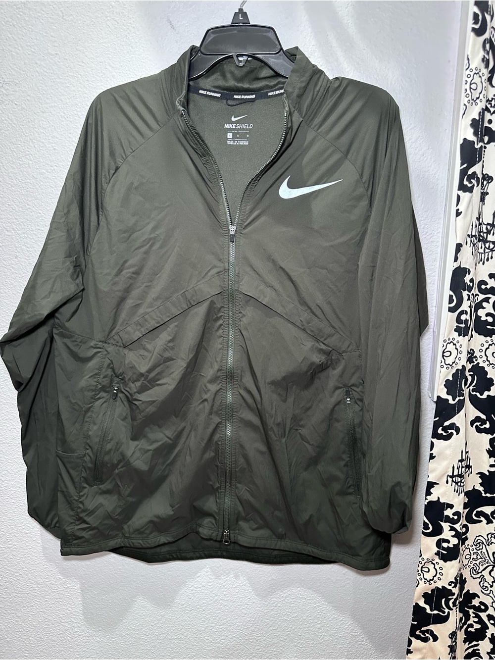 Nike running Olive Green Shield Convertible